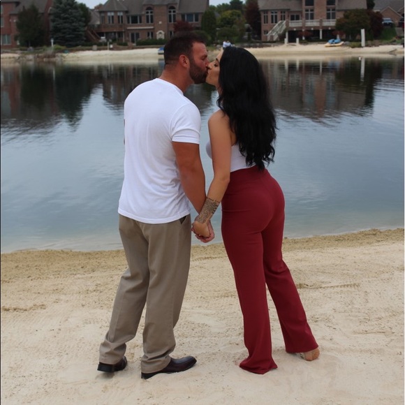 Meet your Posher, Ashley - Picture 13 of 16